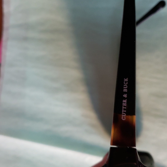 Men's Cutter and Buck sunglasses 🕶 😎 - Picture 6 of 8